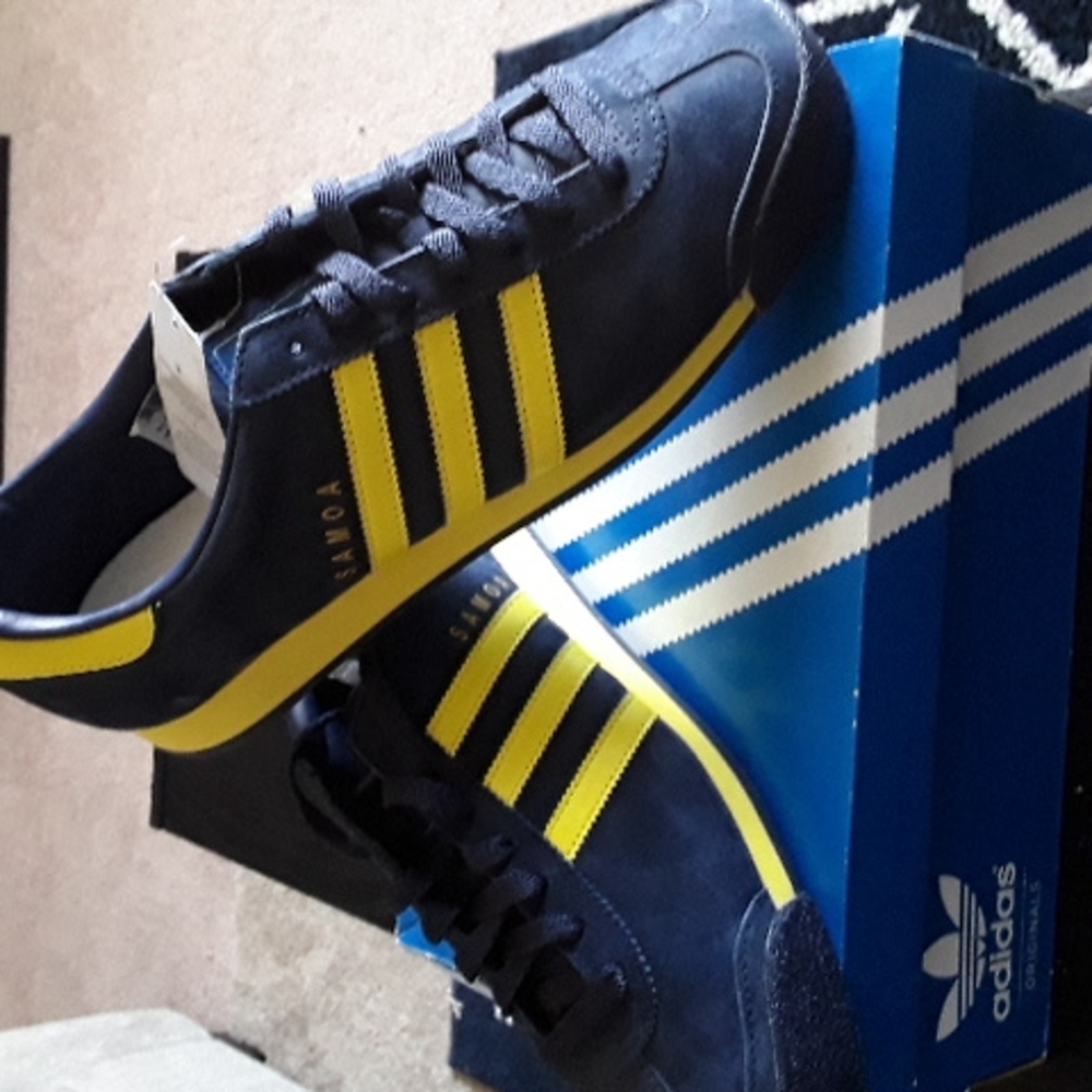 Vintage adidas samoa